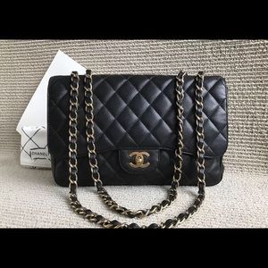 *RESERVED*Authentic Chanel jumbo classic flap bag